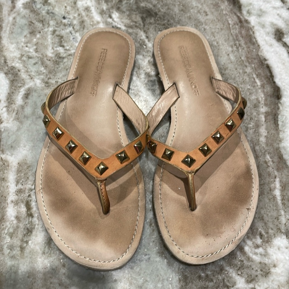 Rebecca Minkoff size 7 nude sandals with gold square grommet detailing